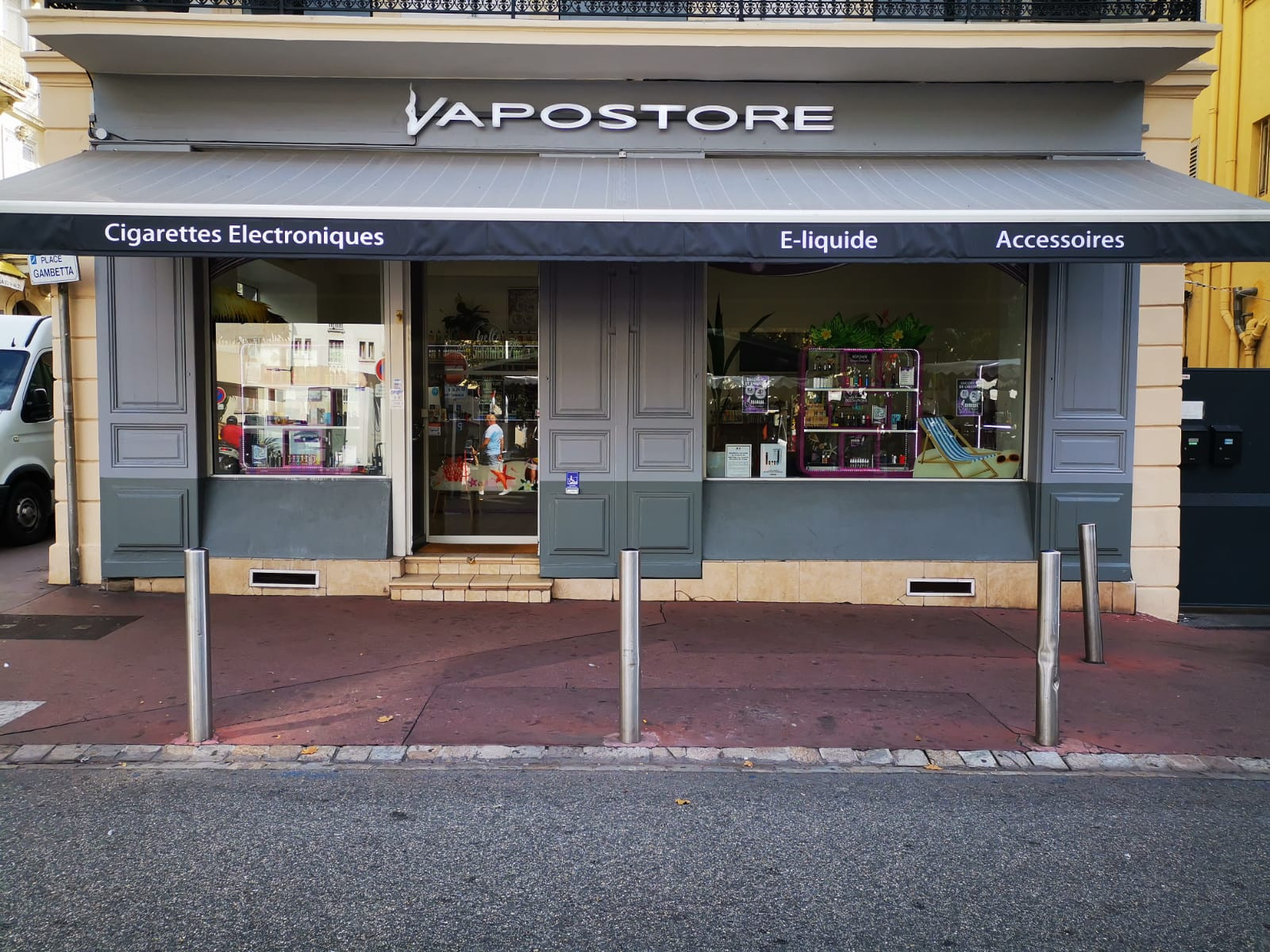 Voir notre boutique de cigarette électronique à Cannes (06)